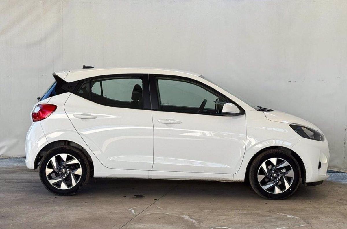 HYUNDAI i10 1.0 mpi connectline 63cv Automat
