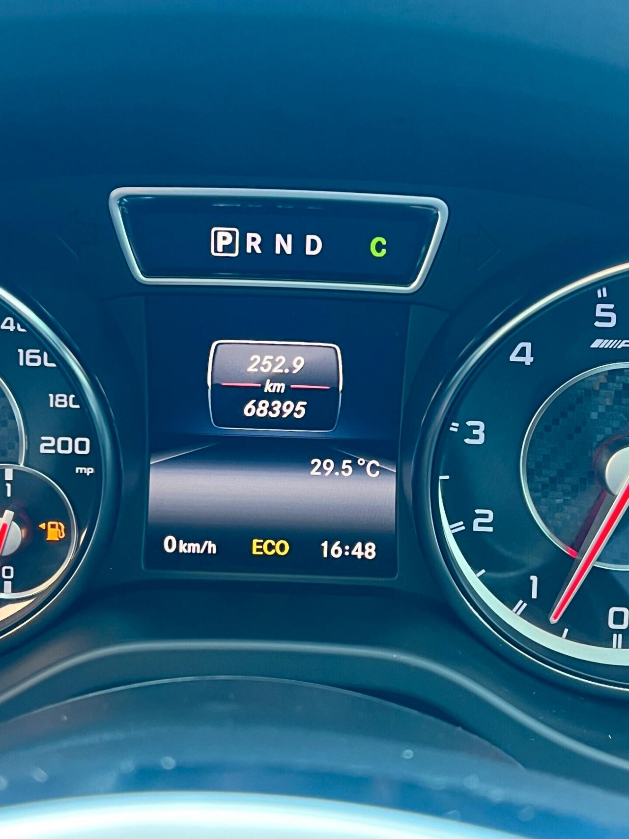 Mercedes-benz GLA 45 AMG 4Matic