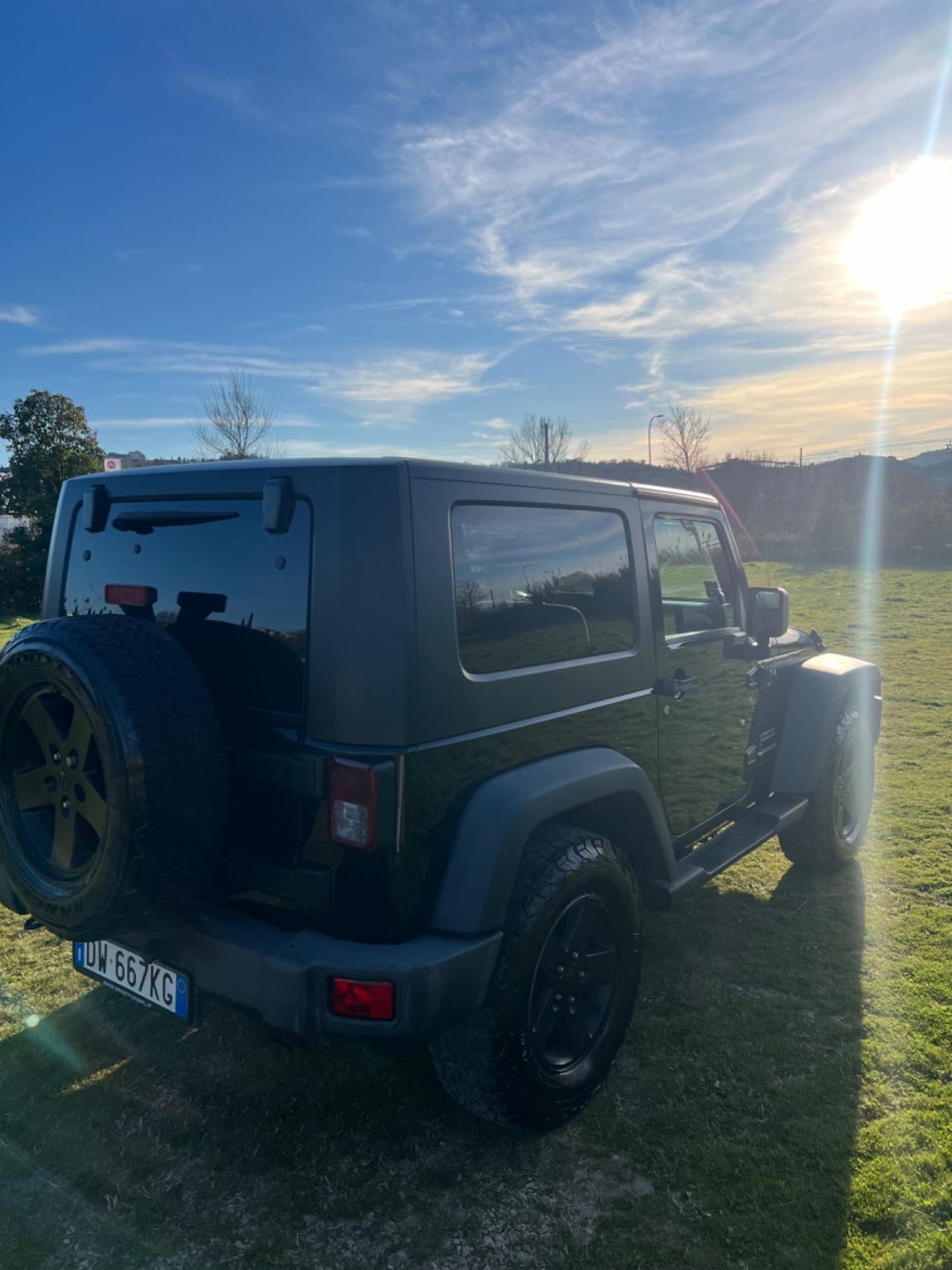 Jeep Wrangler Unlimited 2.8 CRD DPF Sport