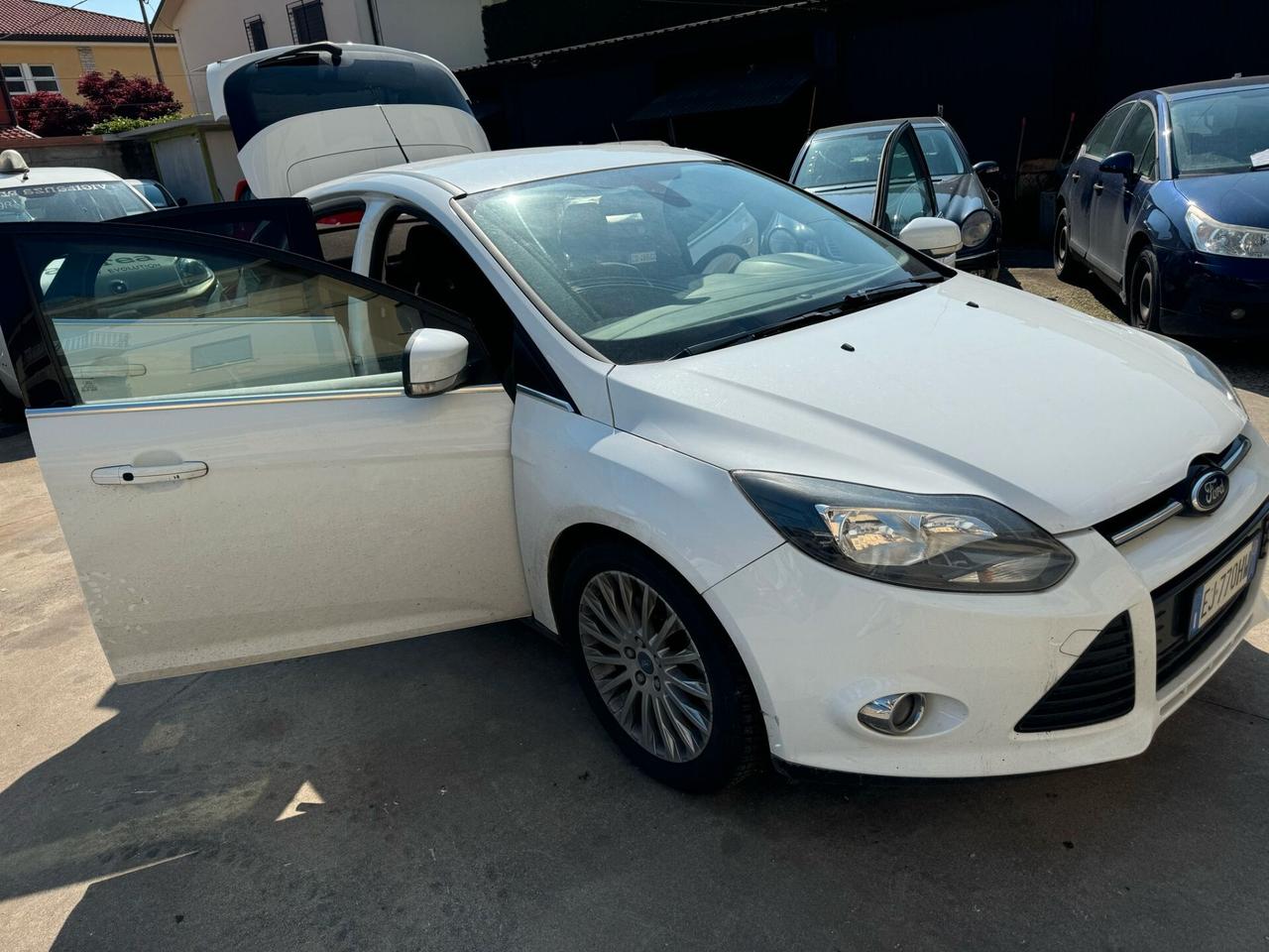 Ford Focus 1.6 150CV Ecoboost 5p.Titanium Bs. INCIDENTATA
