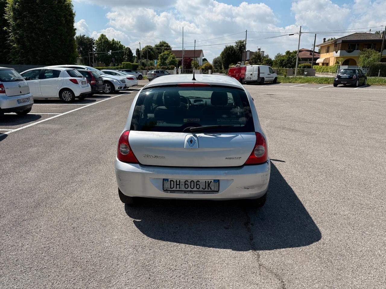 Renault Clio 1.2 16V 3 porte Dynamique