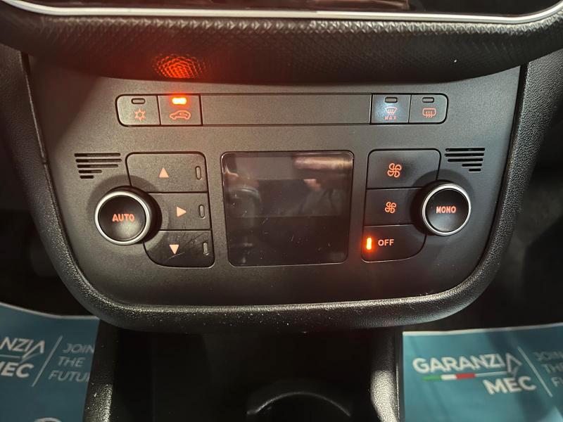 Fiat Punto 5 Porte Punto 5p 1.4 easypower Lounge Gpl E6