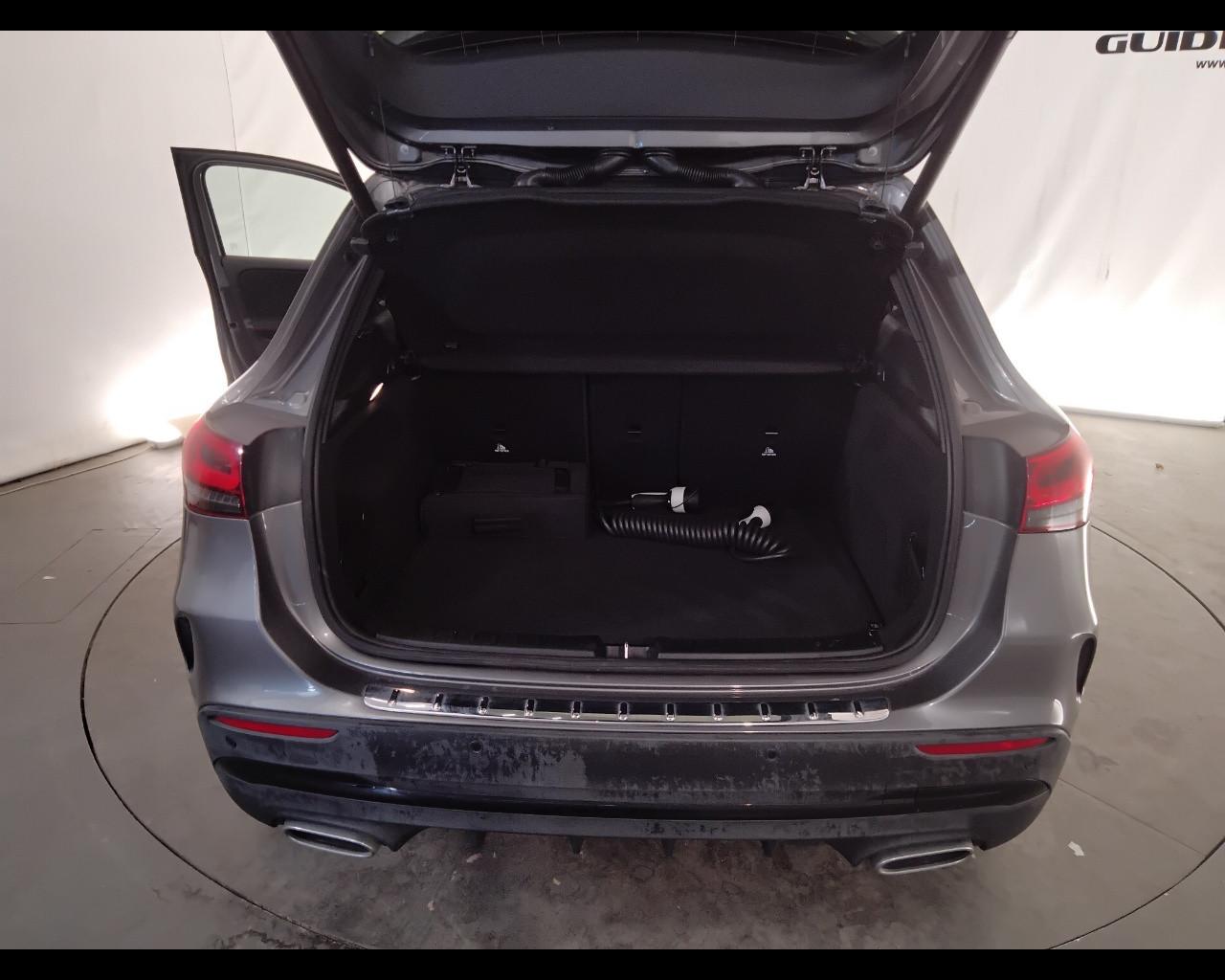 Mercedes-Benz GLA-H247 2020 - GLA 250 e phev (eq-power) Premium auto