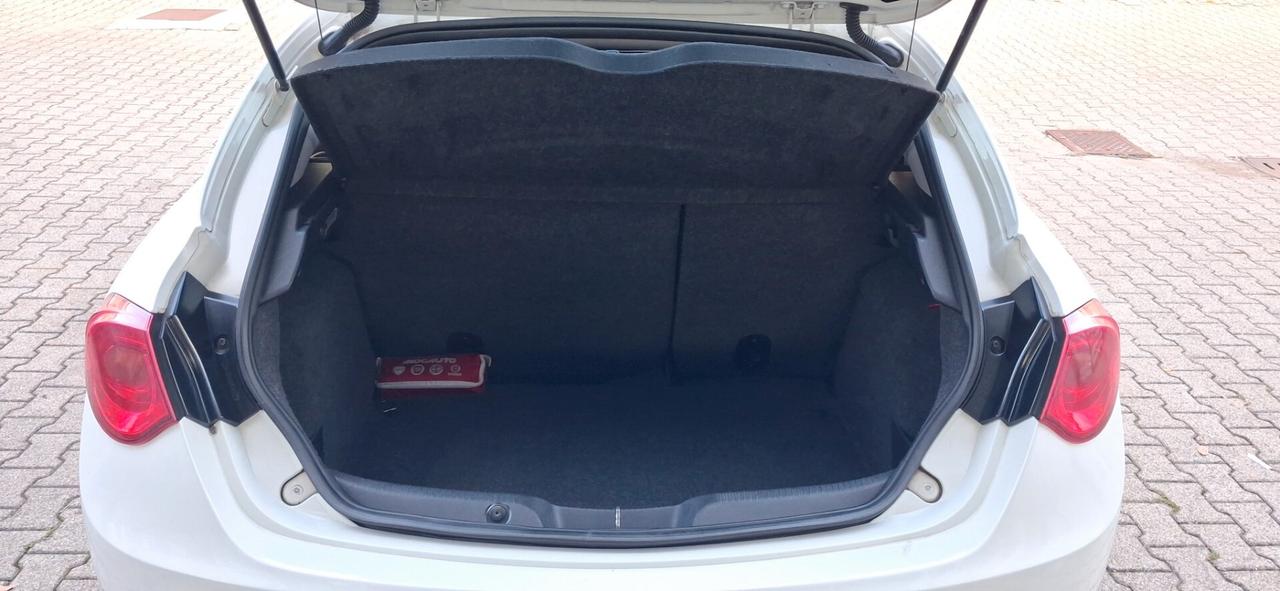 Alfa Romeo Giulietta 1.4 Turbo 105 CV Progression