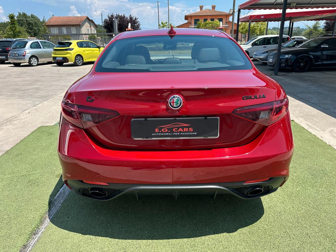 Alfa Romeo Giulia 2.2*VELOCE*Q4*210CV*AUT*NAVI*F1*KAMERA*HARMAN*