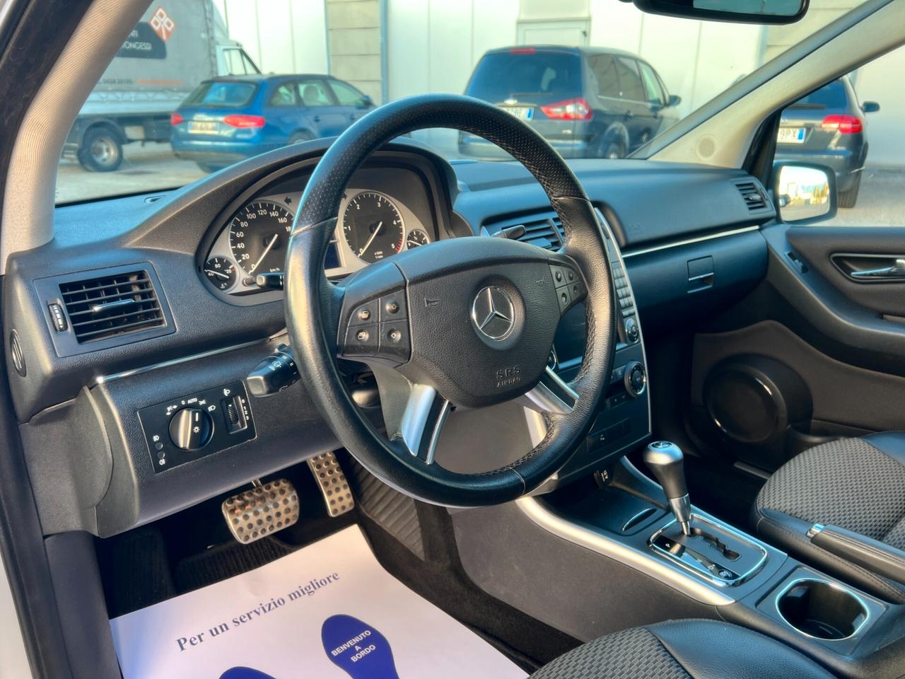 Mercedes-benz B 200 CDI Premium