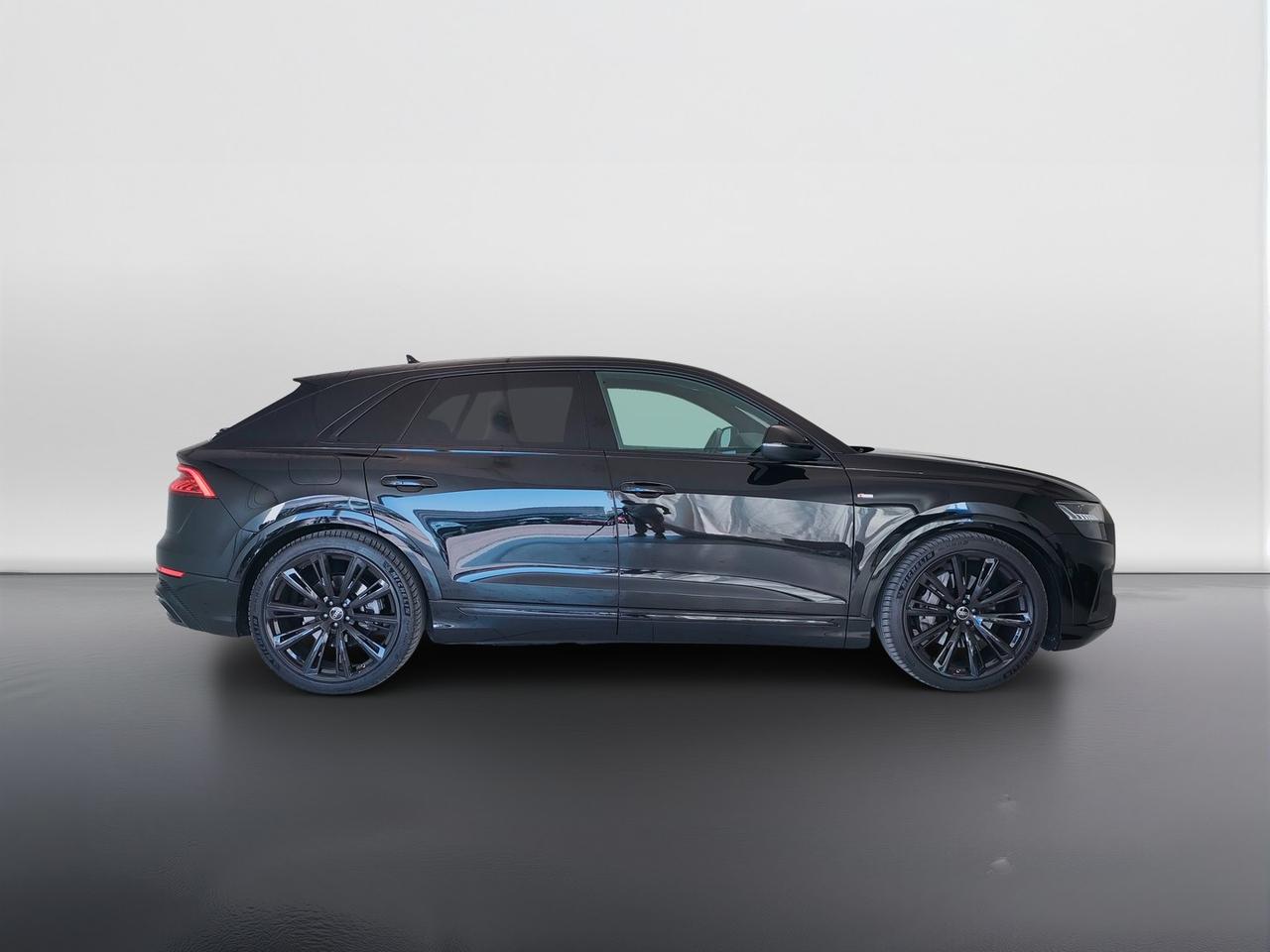 AUDI Q8 I 2018 - Q8 45 3.0 tdi mhev Sport quattro tiptronic