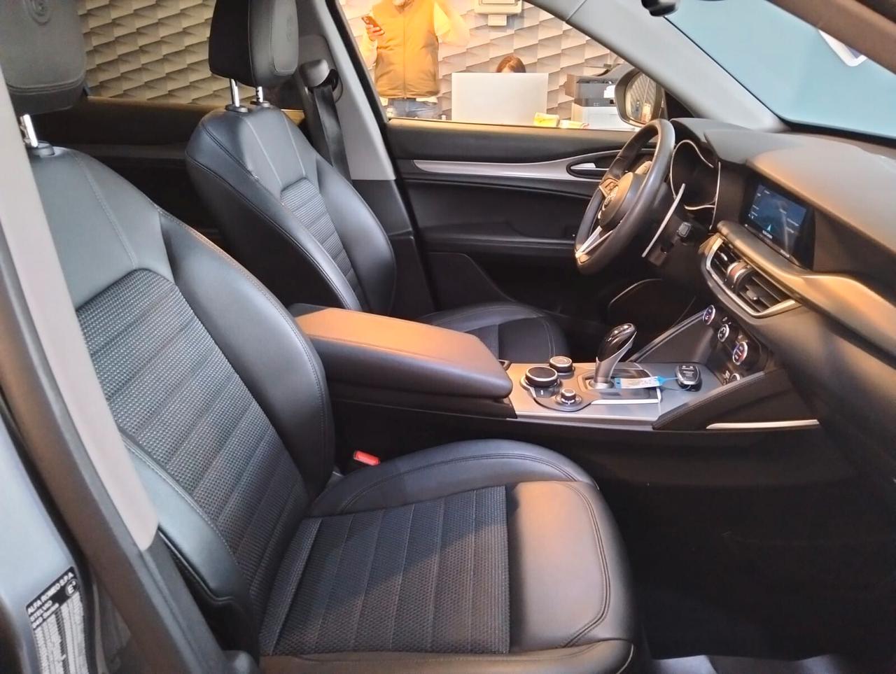Alfa Romeo Stelvio 2.2 Turbodiesel 190 CV AT8 Q4 Executive