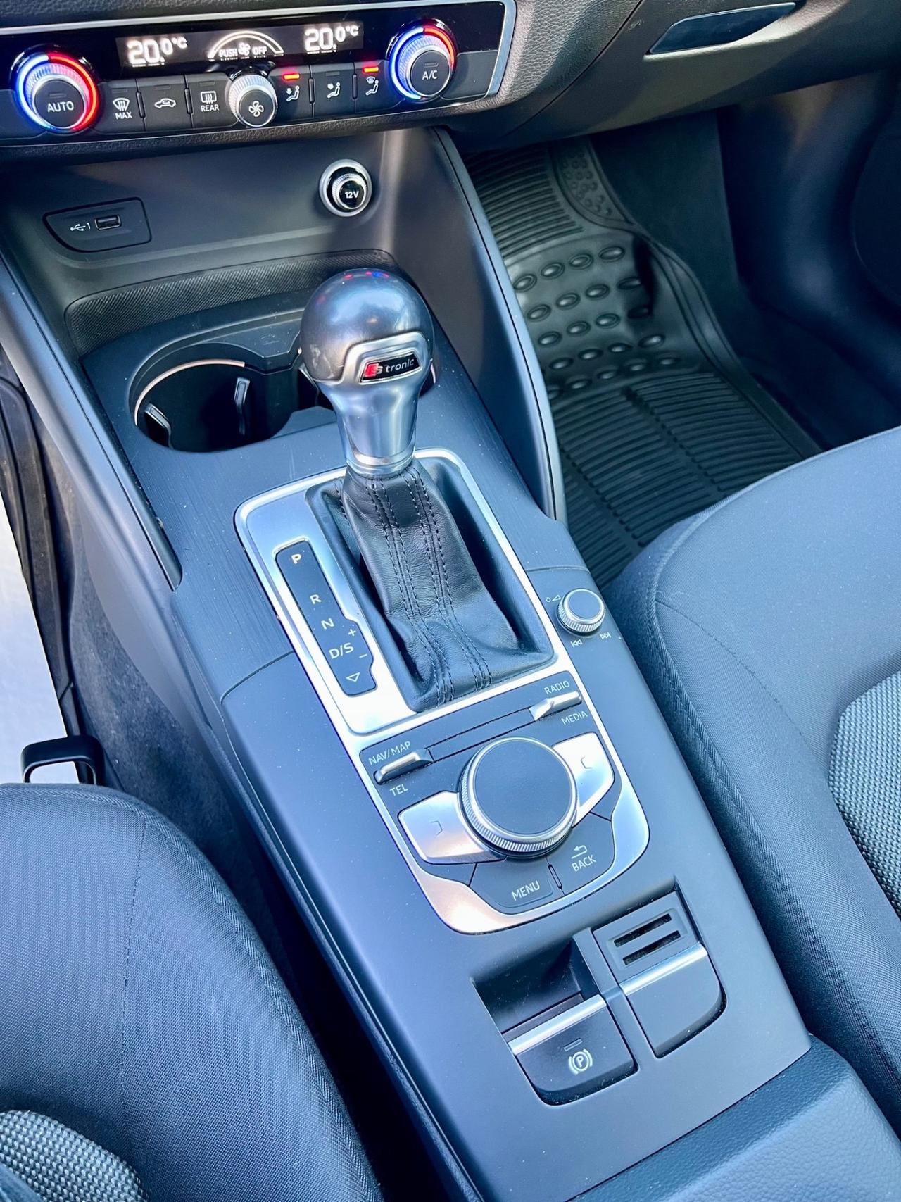 Audi A3 SPB 1.6 TDI S tronic Business