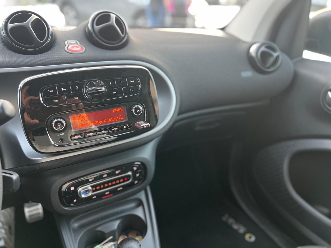Smart ForTwo 70 1.0 twinamic Superpassion