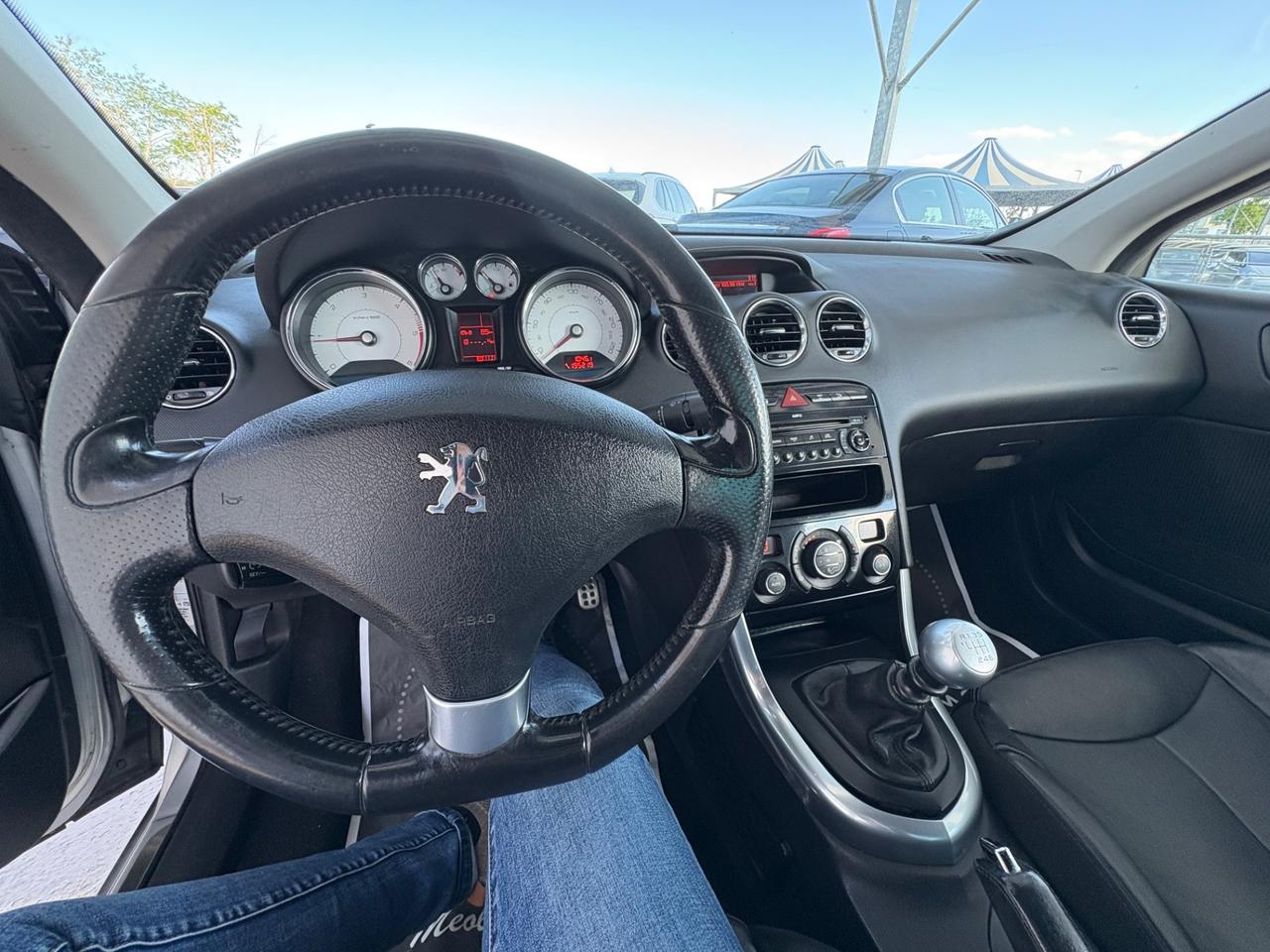 Peugeot 308 2.0 HDi 140CV CC Féline STUPENDA