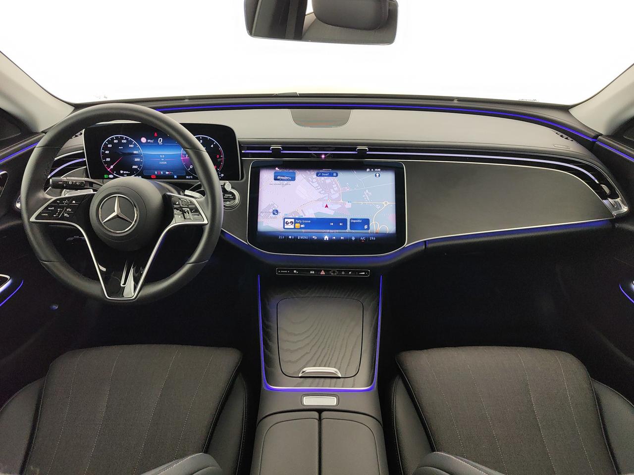 Mercedes-Benz E SW 200 d Advanced auto
