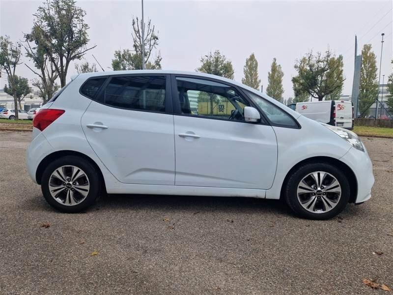 Kia Venga 1.4 CRDi 90CV Cool