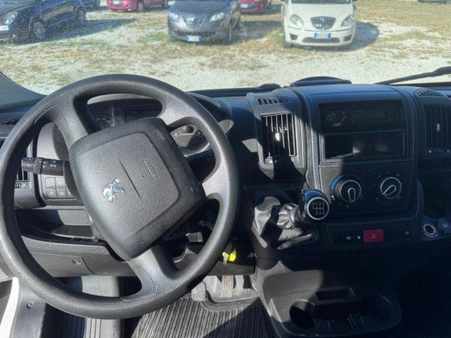 PEUGEOT Boxer 330 2.2 BlueHDi 140 S&S PC-TM Furgone