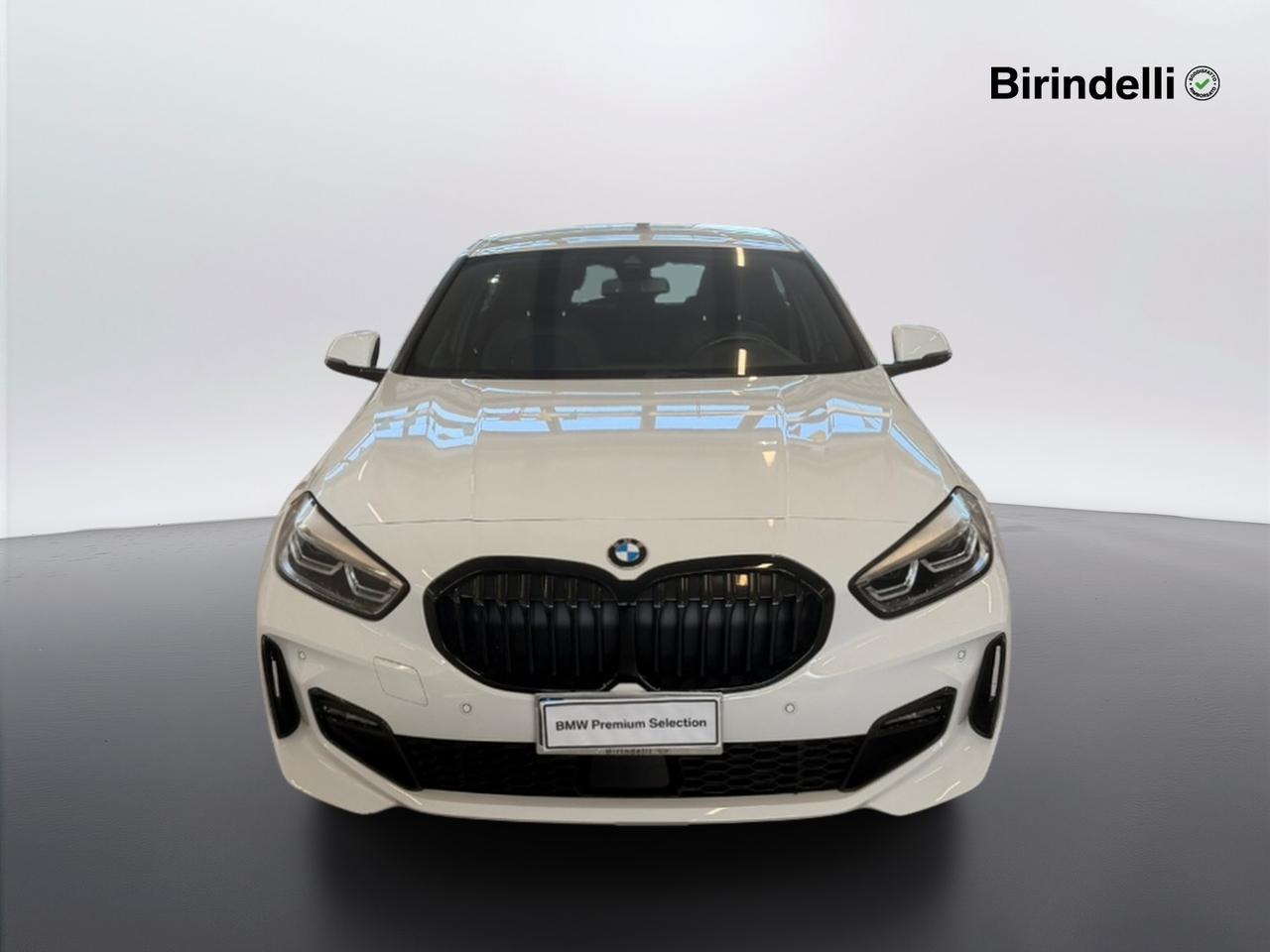 BMW Serie 1 (F40) - 118d 5p. Msport