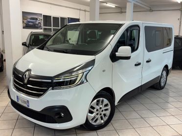 Renault Trafic 2.0 dCi 145CV 9 Posti