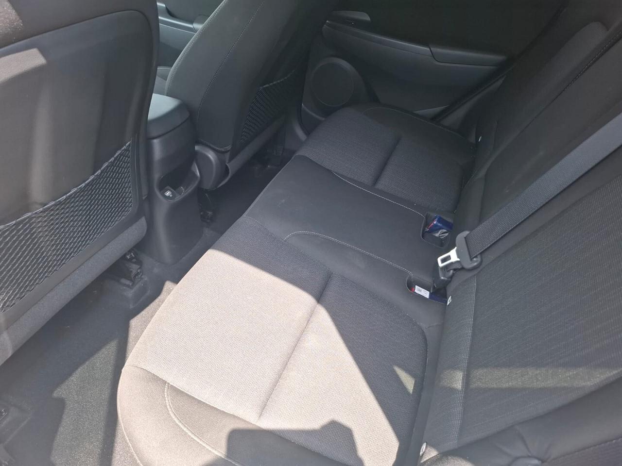 HYUNDAI KONA 2022 IBRIDA SINISTRATA