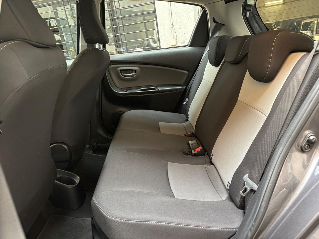 Toyota Yaris 1.5 hybrid NO VINCOLO FINANZIAMENTO