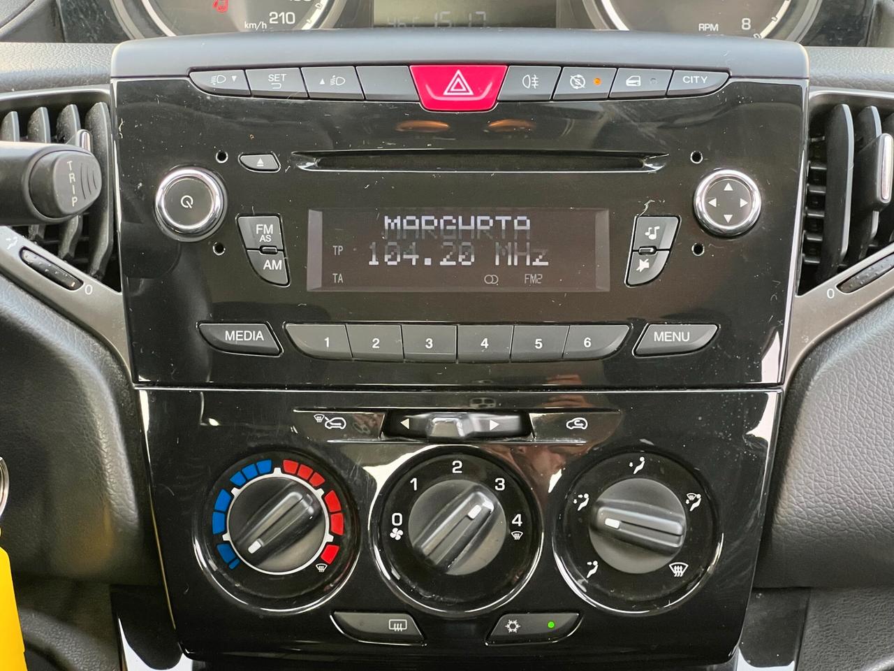 Lancia Ypsilon 1.2 5 porte