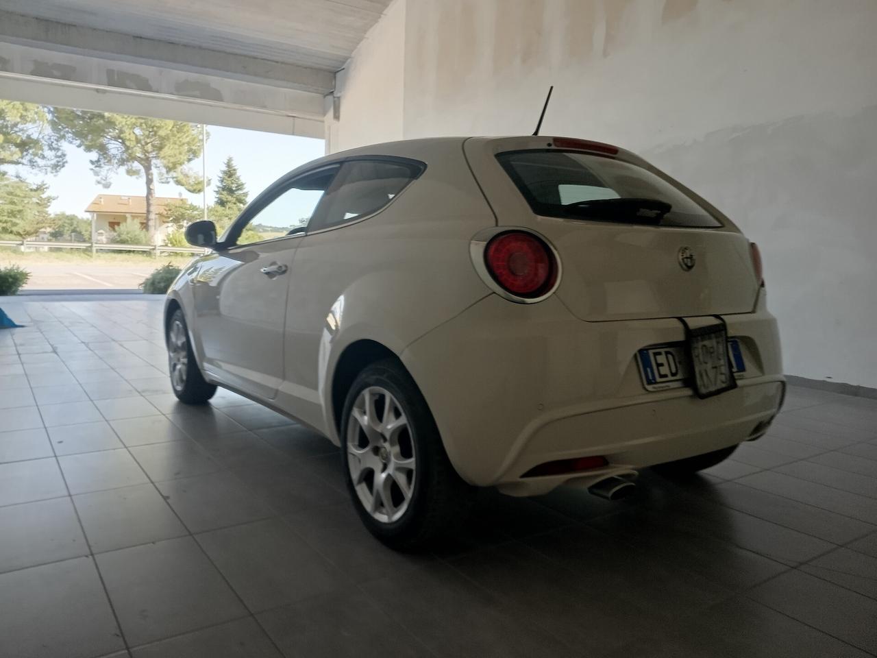 Alfa Romeo MiTo 1.4 78 CV Distinctive