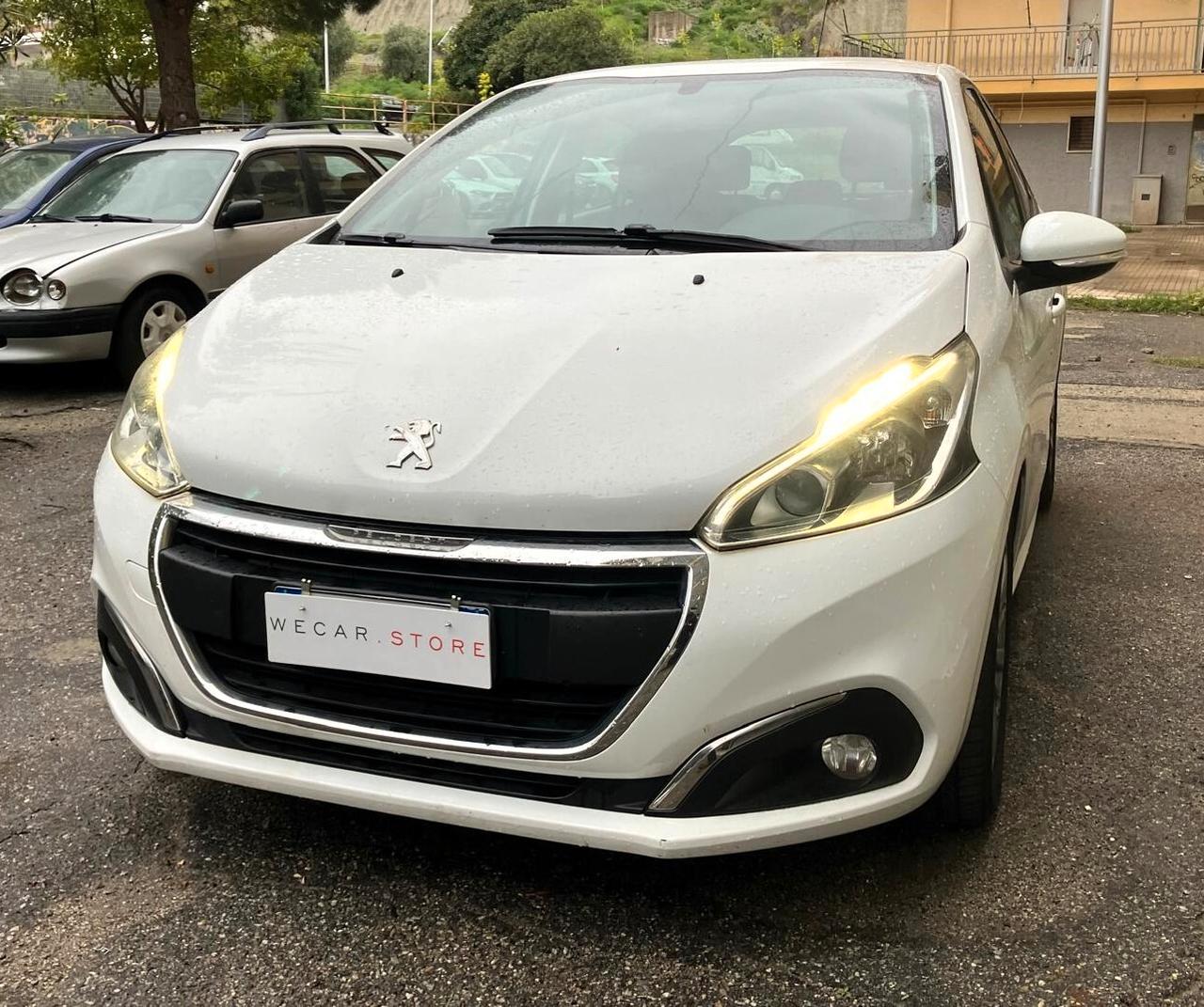 Peugeot 208 1.6HDi 75 5 porte Allure unipro