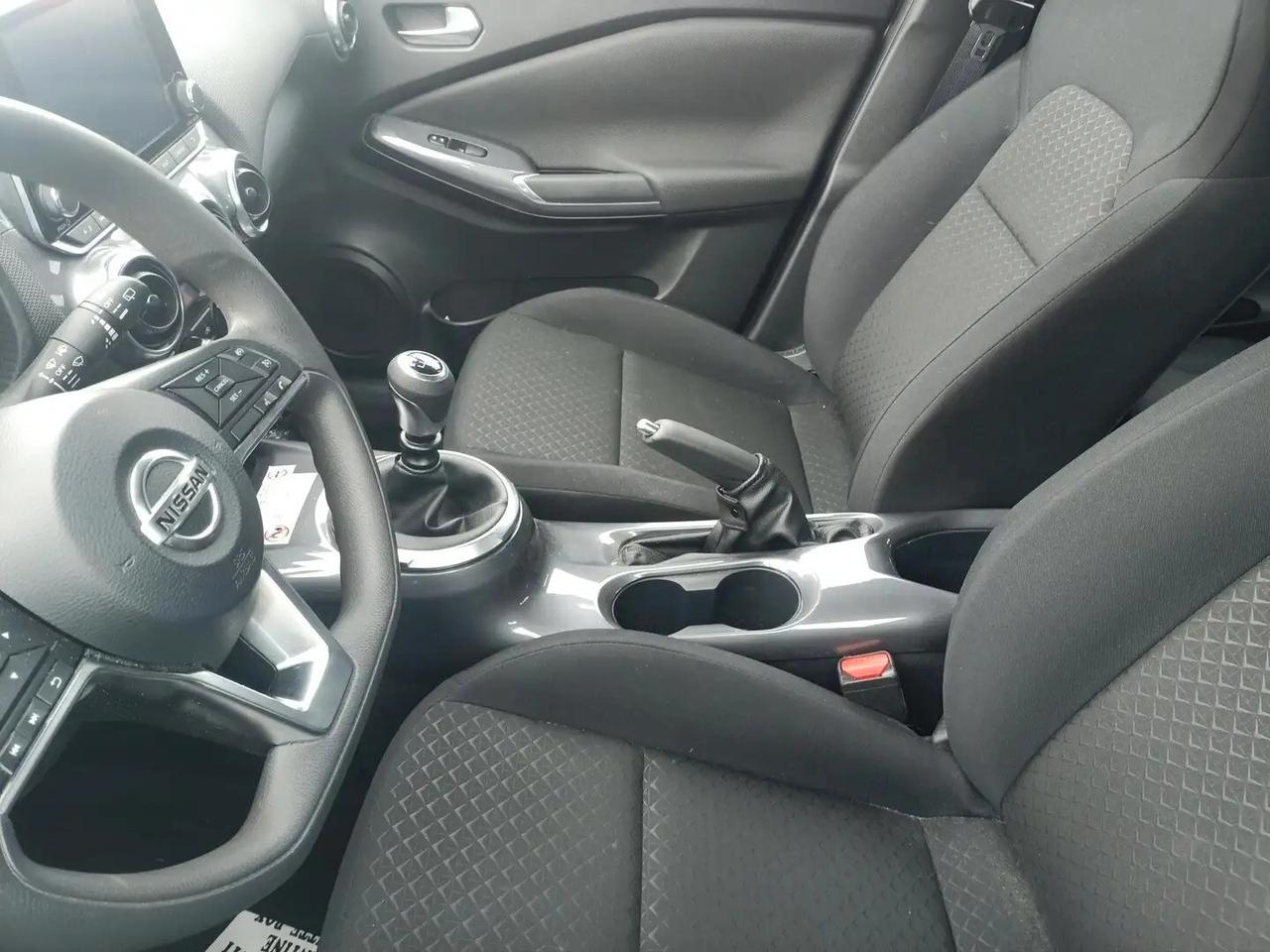 Nissan Juke 1.0 DIG-T 114 CV Business
