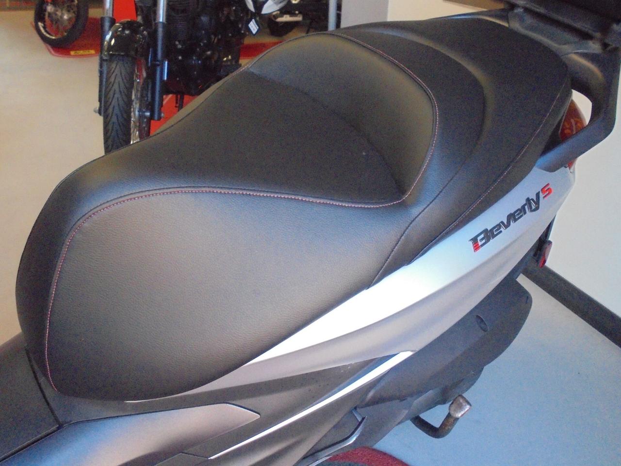 Piaggio Beverly 300 i.e. S ABS