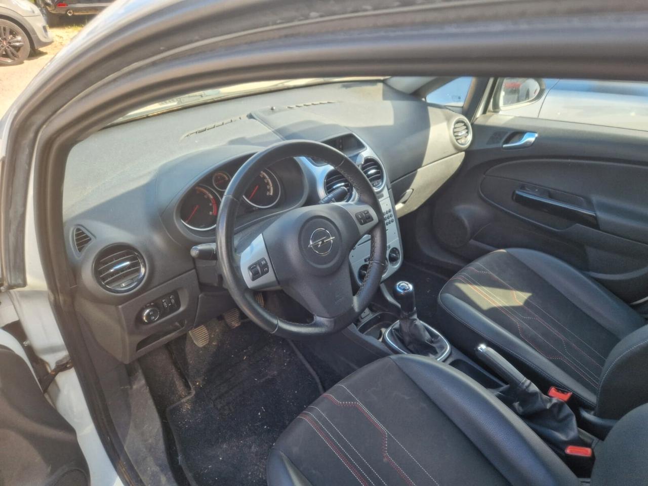 Opel Corsa 1.2 85CV 5 porte GPL-TECH Cosmo OK NEO PATENTATI