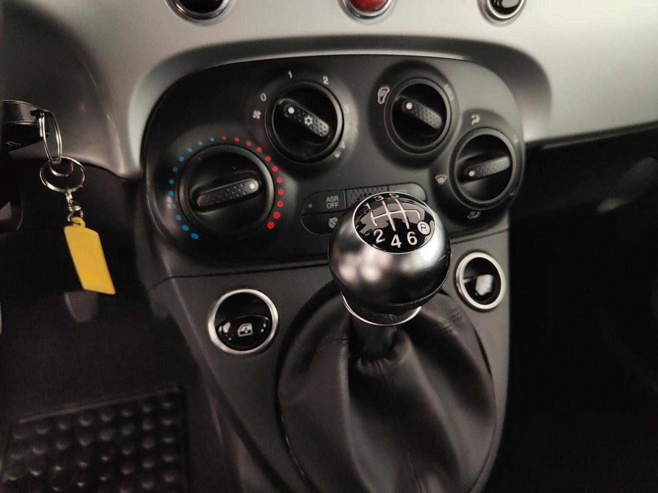 Fiat 500 1.0 Hybrid Connect