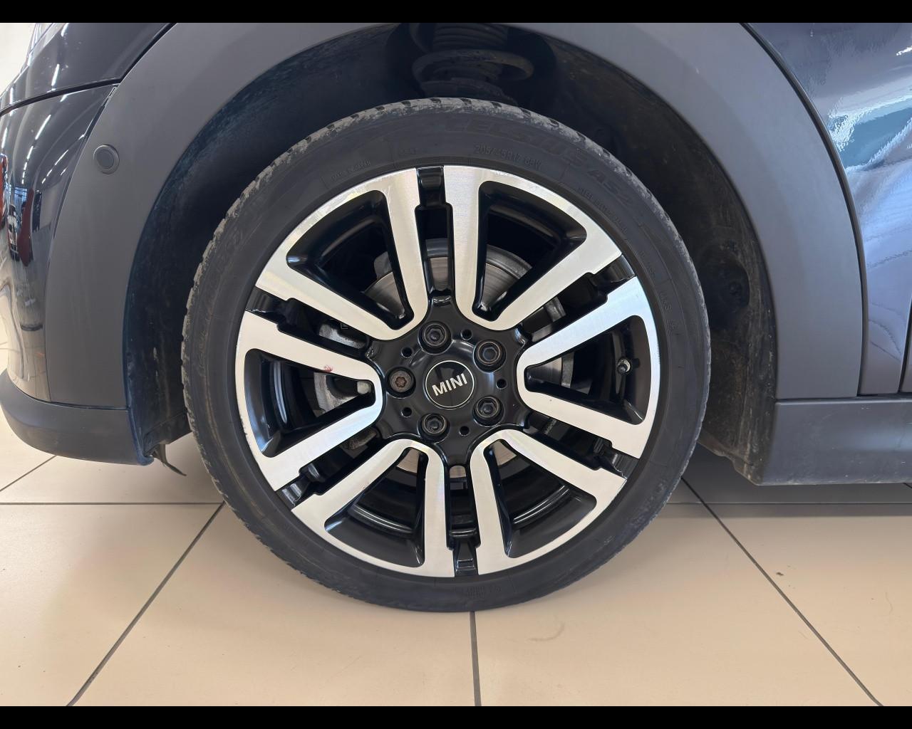 MINI Mini Cabrio (F57) - Mini 1.5 Cooper Classic Cabrio