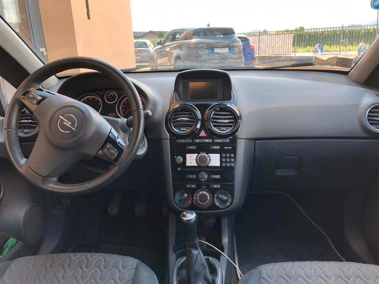 Opel Corsa 1.2 85CV 5 porte GPL-TECH Edition