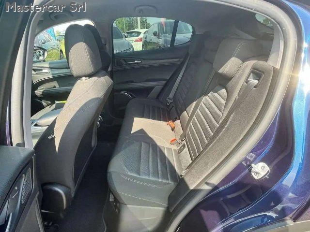 ALFA ROMEO Stelvio Stelvio 2.2 RESTYLING Business Q4 190cv - GD327BD