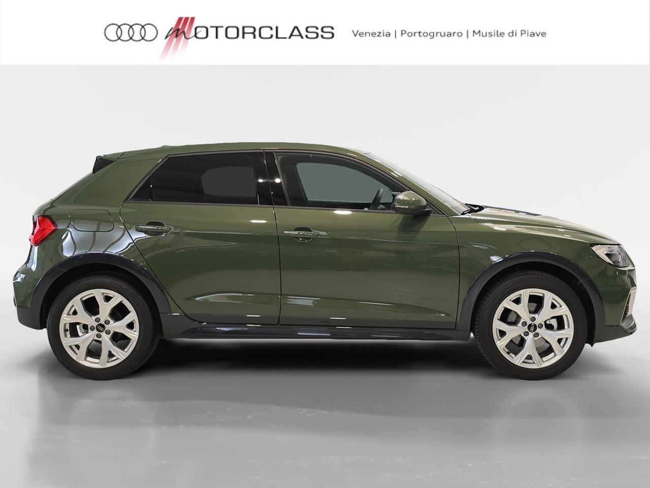 Audi A1 allstreet 30 1.0 tfsi 116cv identity contrast s tronic