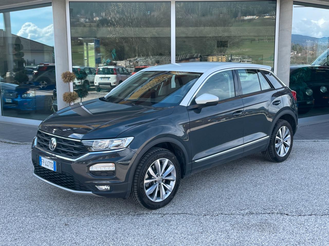 Volkswagen T-Roc 2.0 TDI 150cv DSG 4MOTION Advanced