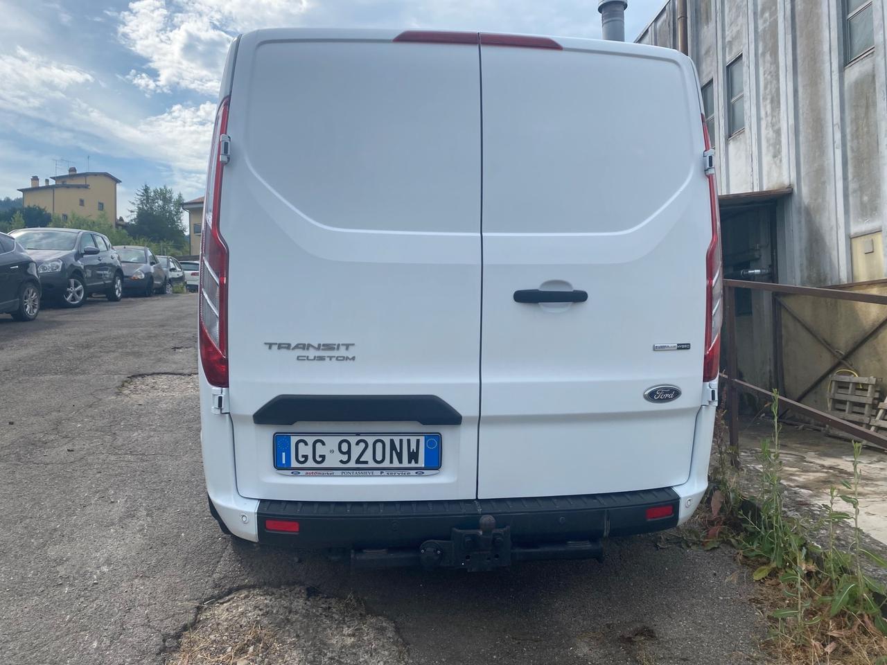 Ford Transit custum ibrido disel