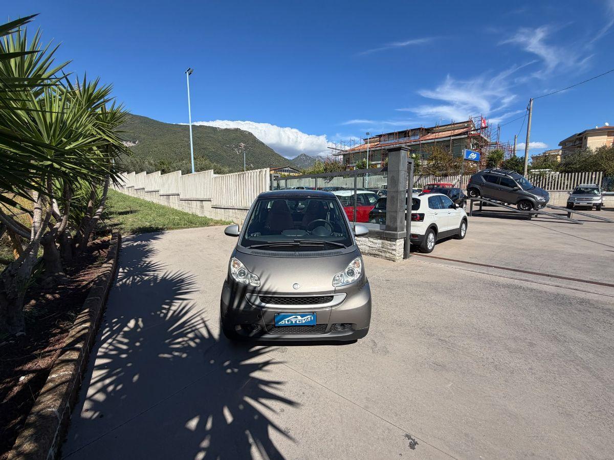 SMART - Fortwo - 1000 52 kW MHD coupÃ© passion