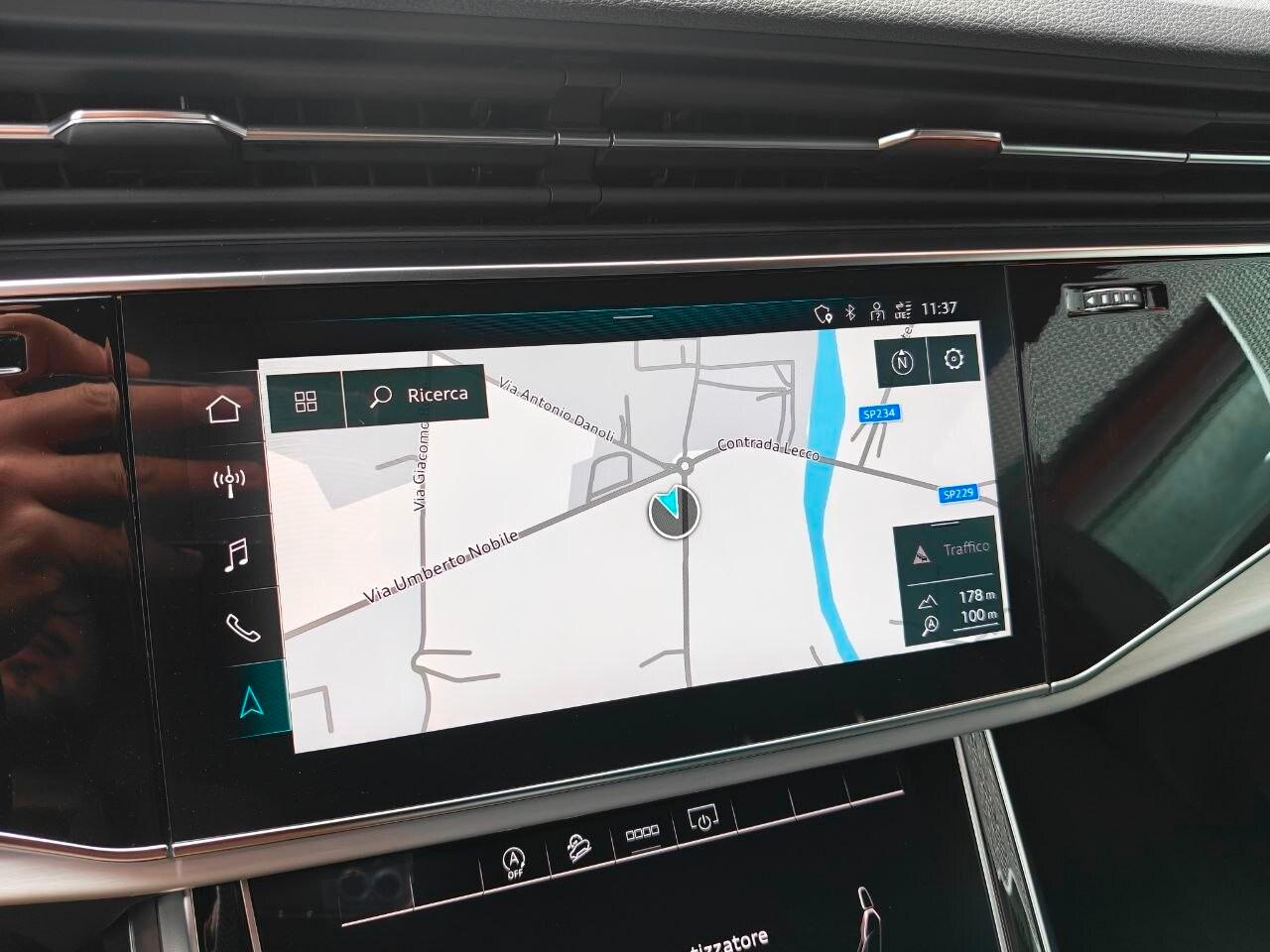 AUDI Q8 Q8 50 TDI 286 CV quattro tiptronic Sport