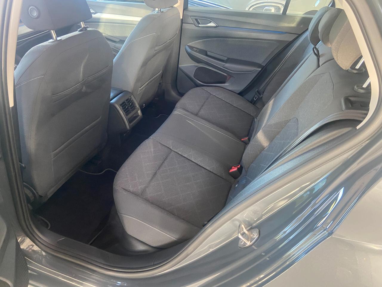 Volkswagen Golf 2.0 TDI 150 CV SCR Style