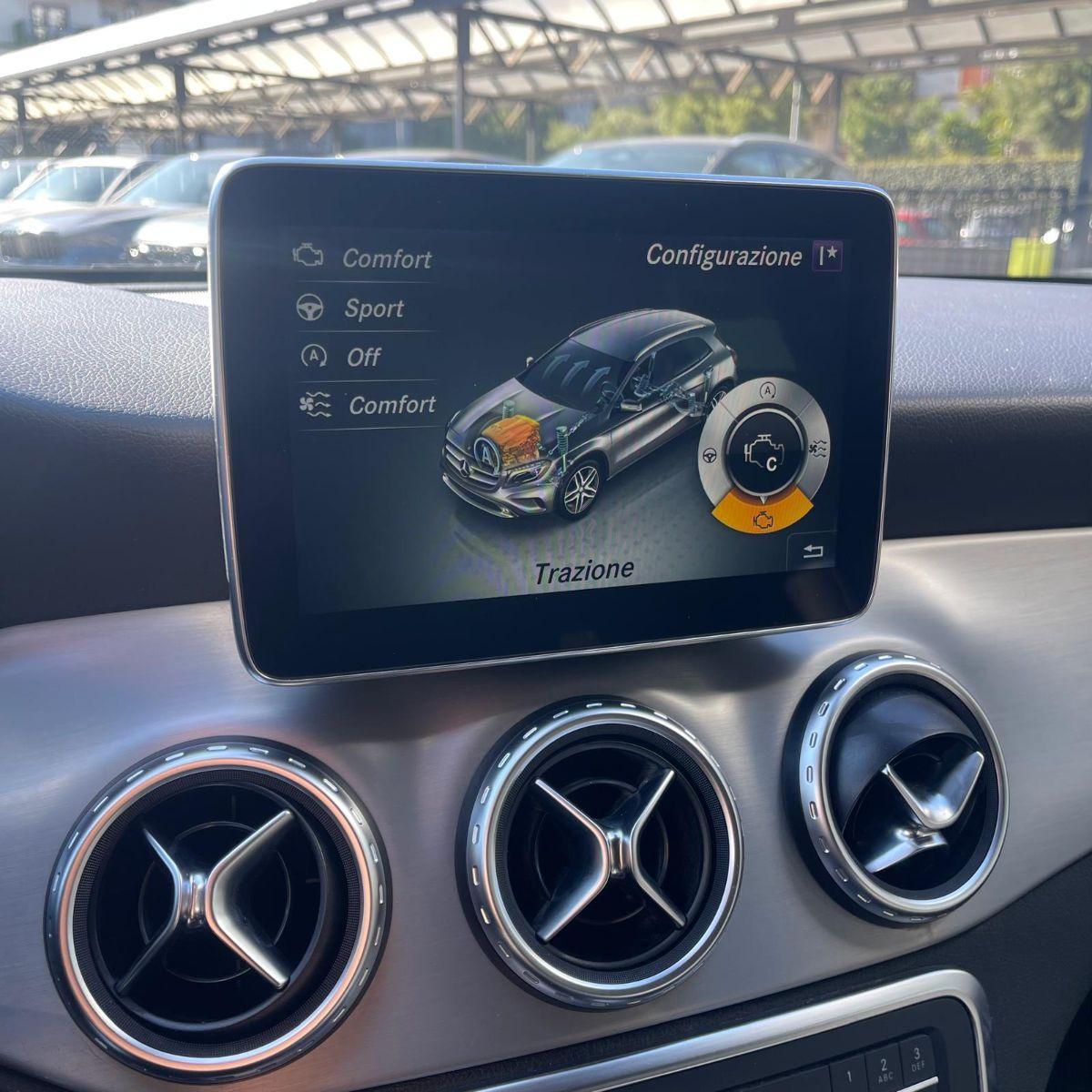 MERCEDES GLA 200D AUTOMATIC PREMIUM