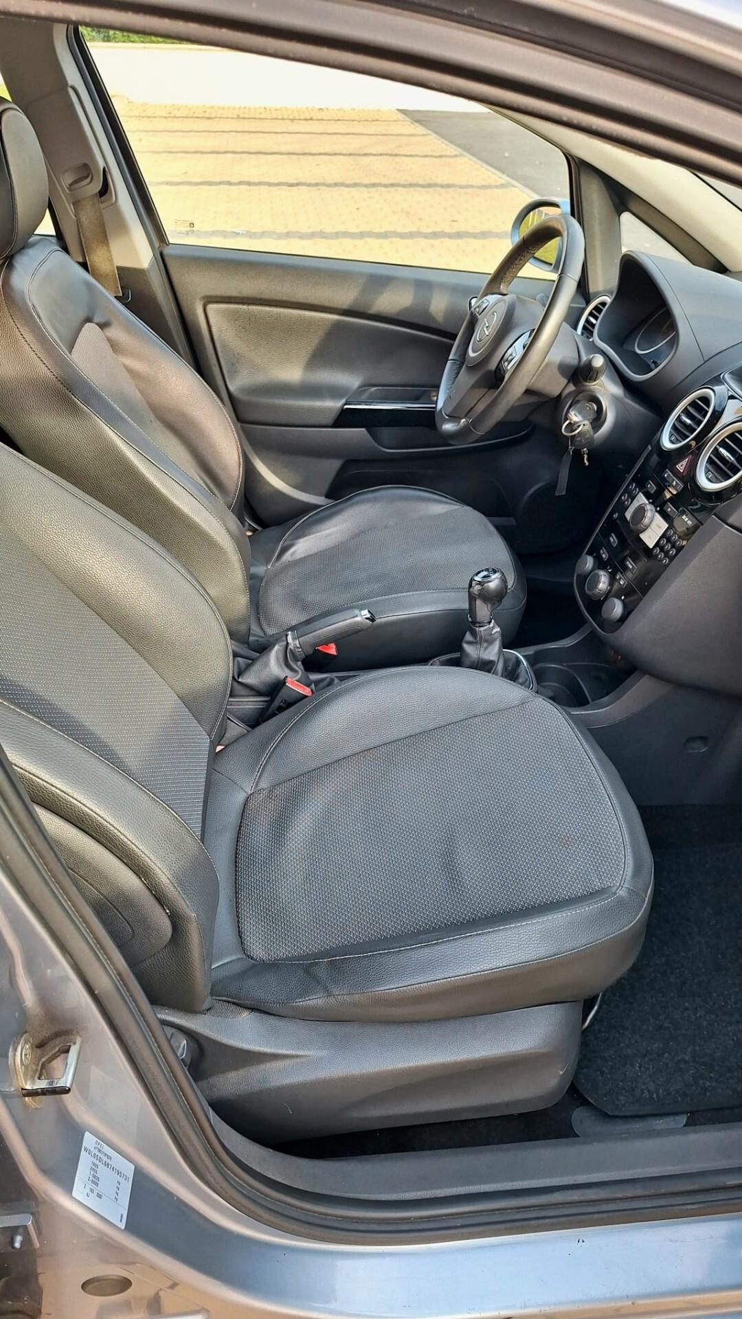 Opel Corsa 1.2 Benzina 5 porte Club