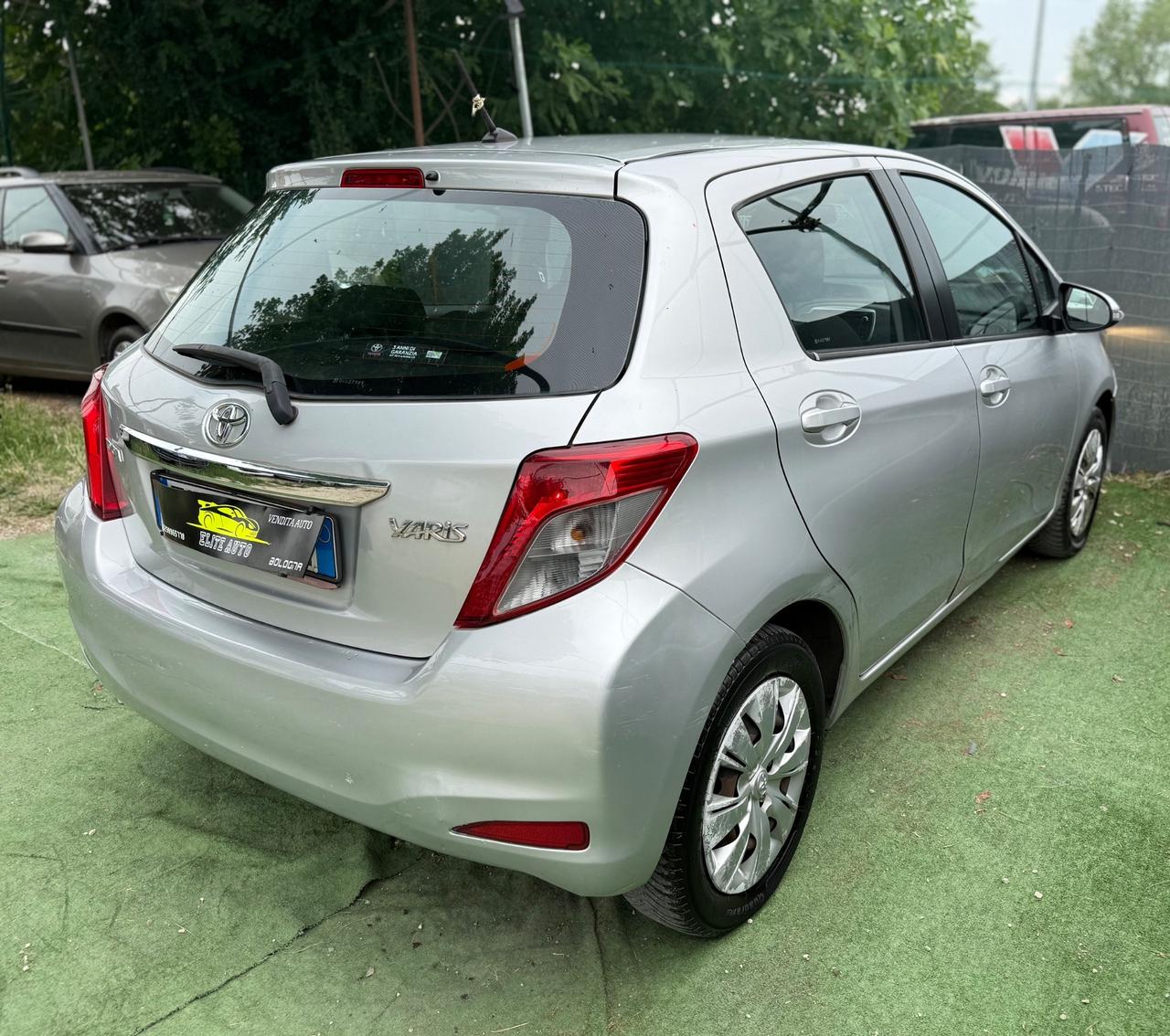 Toyota YARIS 1.0 BENZINA LOUNGE RETROCAMERA FULL