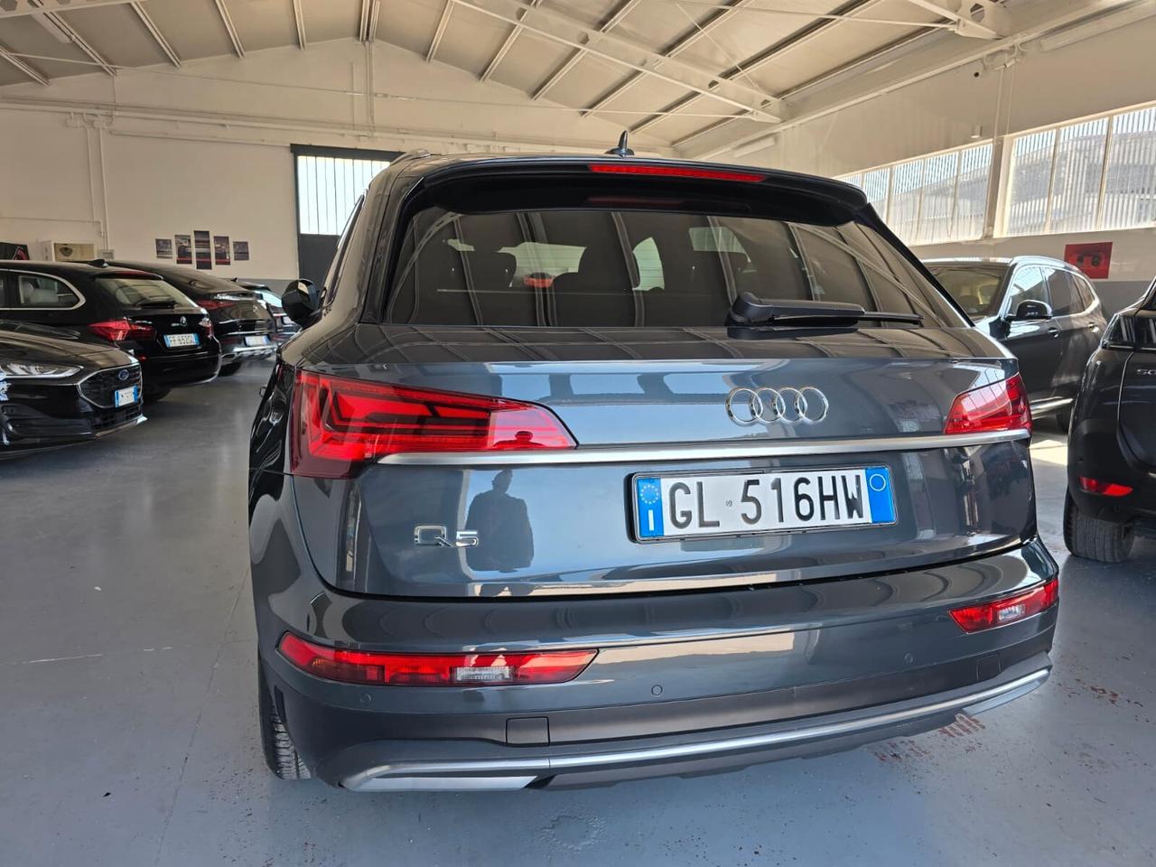 Audi Q5 35 TDI S tronic Business