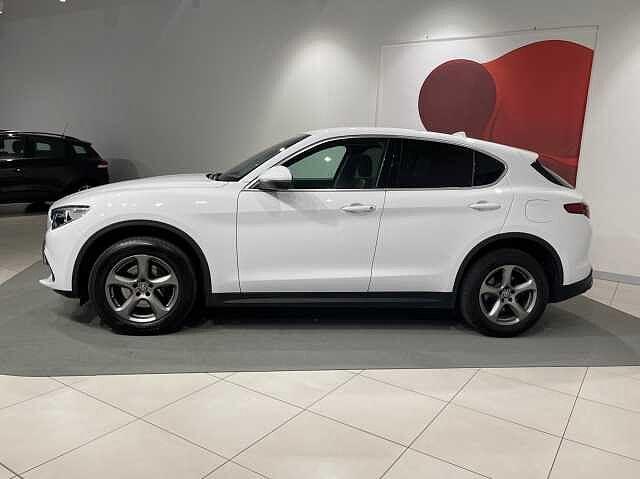 Alfa Romeo Stelvio 2.0 Turbo 200 CV AT8 Q4 Executive