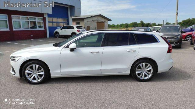 VOLVO V60 V60 II 2019 2.0 b4 Momentum Business Pro auto - GG