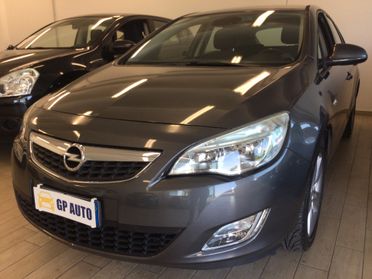 Opel Astra 1.4 100CV 5 porte Cosmo