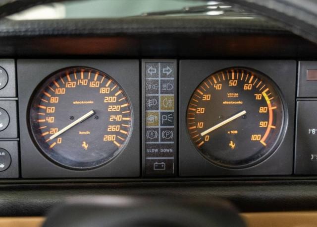Ferrari Mondial 3.2 cabriolet