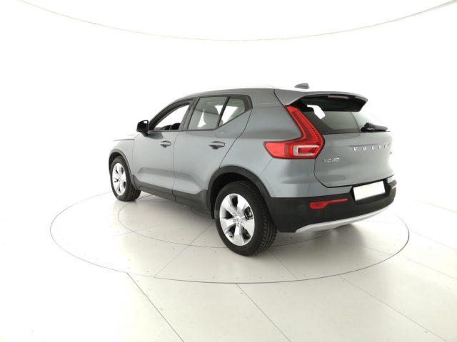 VOLVO XC40 D4 AWD Geartronic Momentum