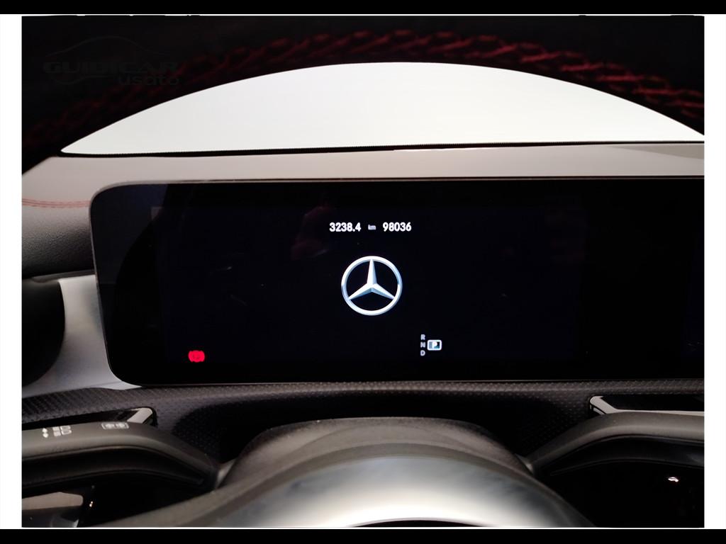 Mercedes-Benz CLA Coupe - C118 - CLA Coupe 200 d Premium auto