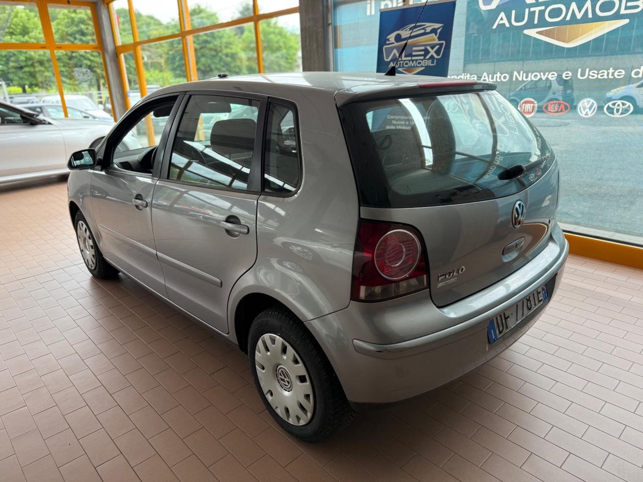 Volkswagen Polo 1.2benzina 64cv Neopatentati