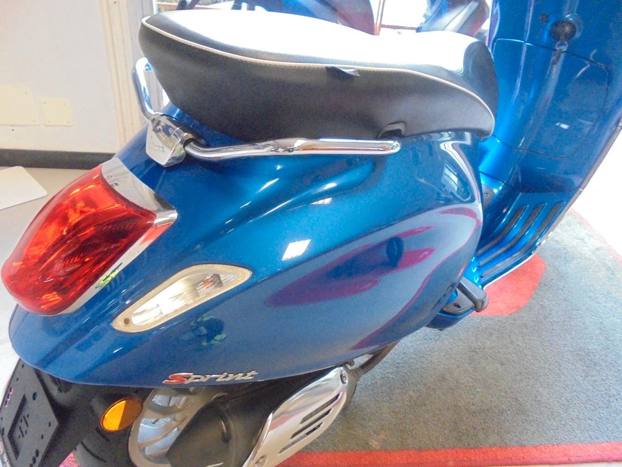 Piaggio Vespa 50 Primavera SPRINT MOTORE 4 TEMPI
